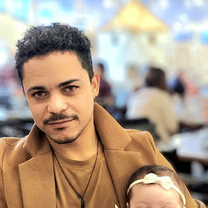 Meet your Posher, Frank abel